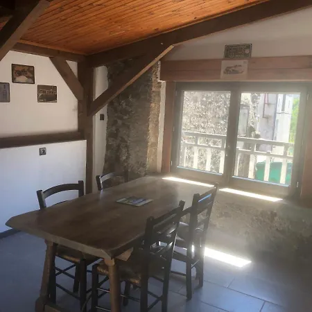 펜션 Maison Ardechoise *